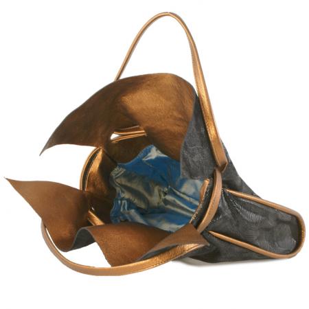  NANA BAG<br /> black & bronze