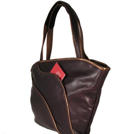 SWOOSH <br /> chocolate & bronze