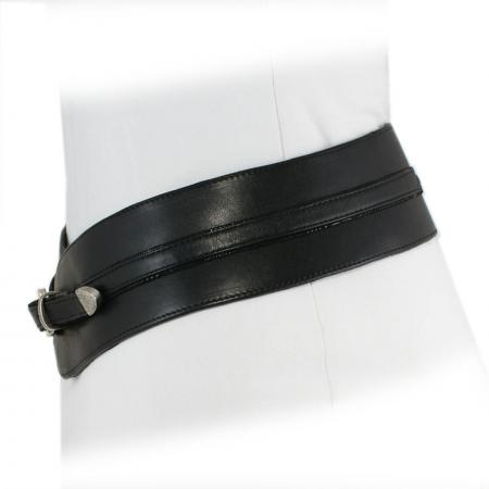 CURVE PERFECT WEST BELT <br > black & black patent shell w/ Italian buckle