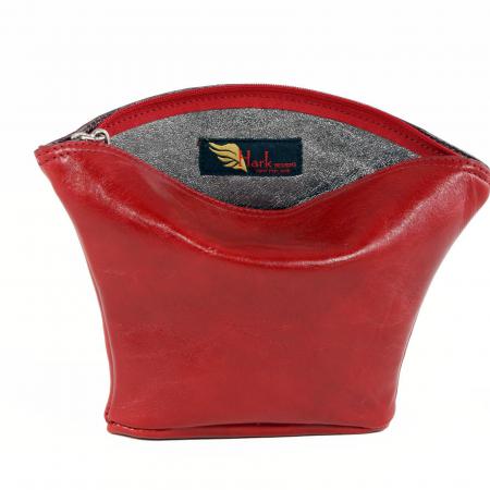 POLY <br> red