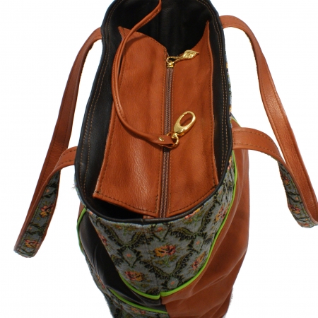 AEQUITLY<br> textile & cognac & black