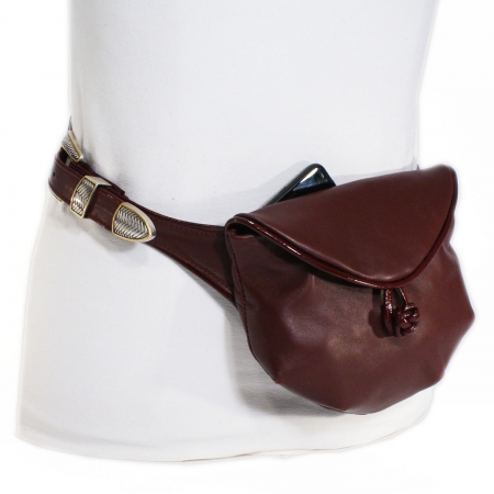 HIP HIP BAG <br> burgundy & patent burgundy