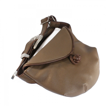 HIP HIP BAG <br> taupe & dark brown