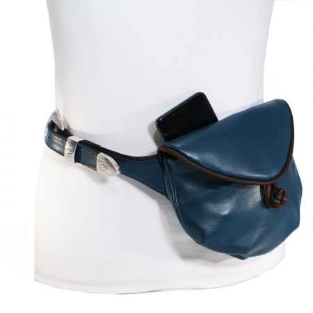 HIP HIP BAG <br> petrol & aubergine