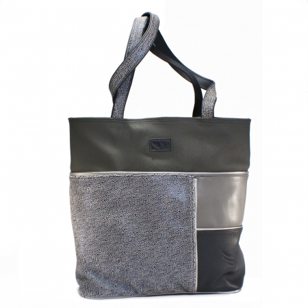 AEQUITLY <br> grey patchwork
